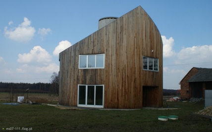 projekt domu zaprojektowany przez Roberta Koniecznego