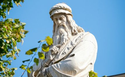 fot. Pierre Antona/Unsplash pomnik Leonardo da Vinci